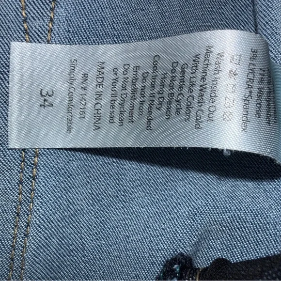 LuLaRoe Light Blue Straight Leg Jeans - Picture 3 of 8